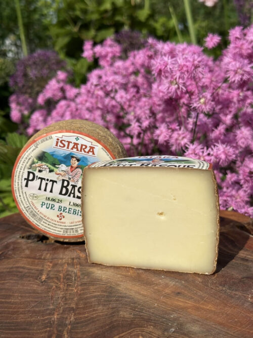 Petit Basque Schafskäse